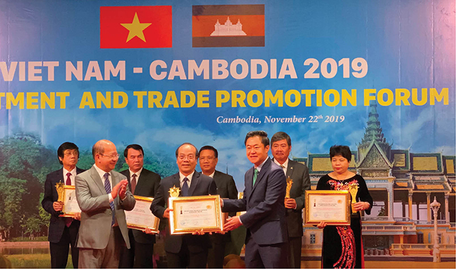 “Hạnh phúc khi được người dân yêu mến”