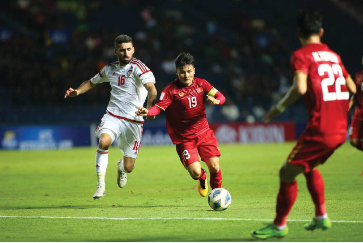 Đáng tiếc và cũng đáng khen