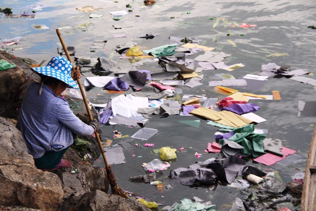 Sử dụng tiền công đức công khai, minh bạch và đúng mục đích