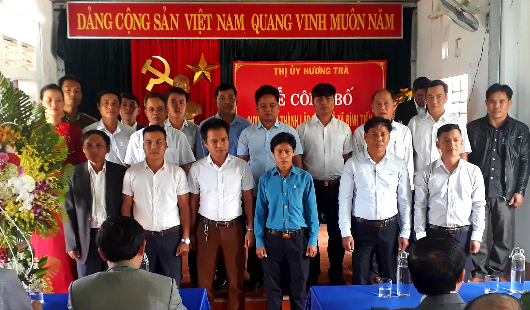 Công bố quyết định thành lập Đảng bộ xã Bình Tiến