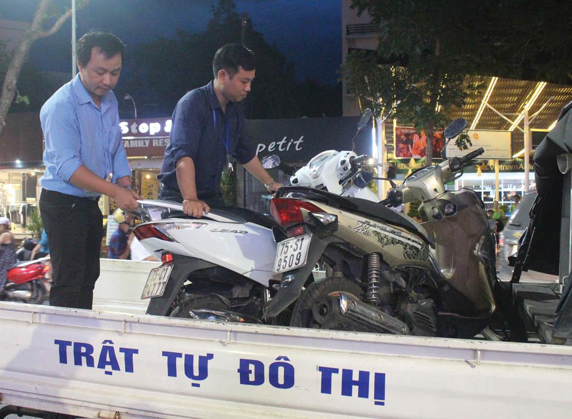 Giữ bình yên phố phường