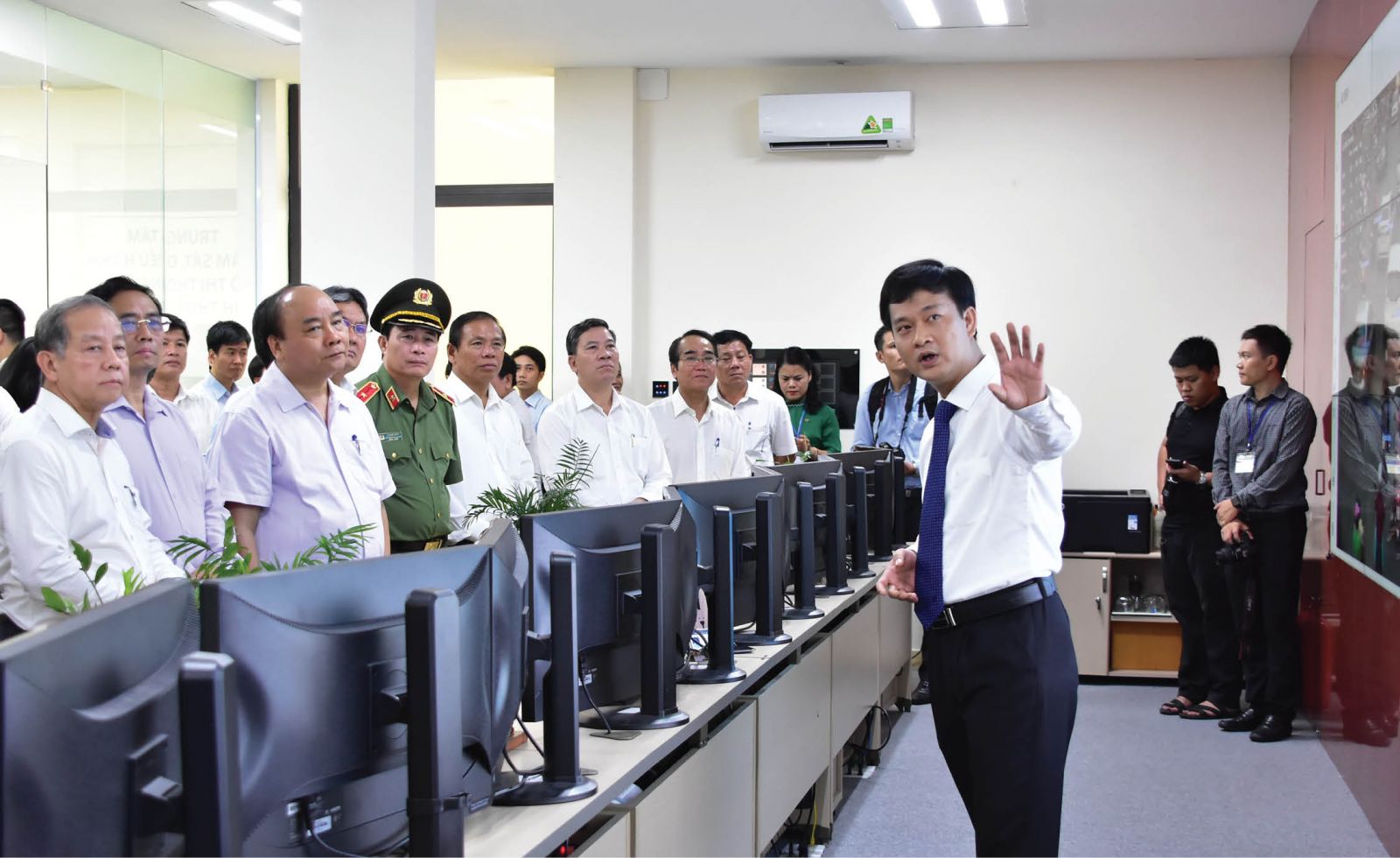 Hue city Towards Vietnam s first smart city