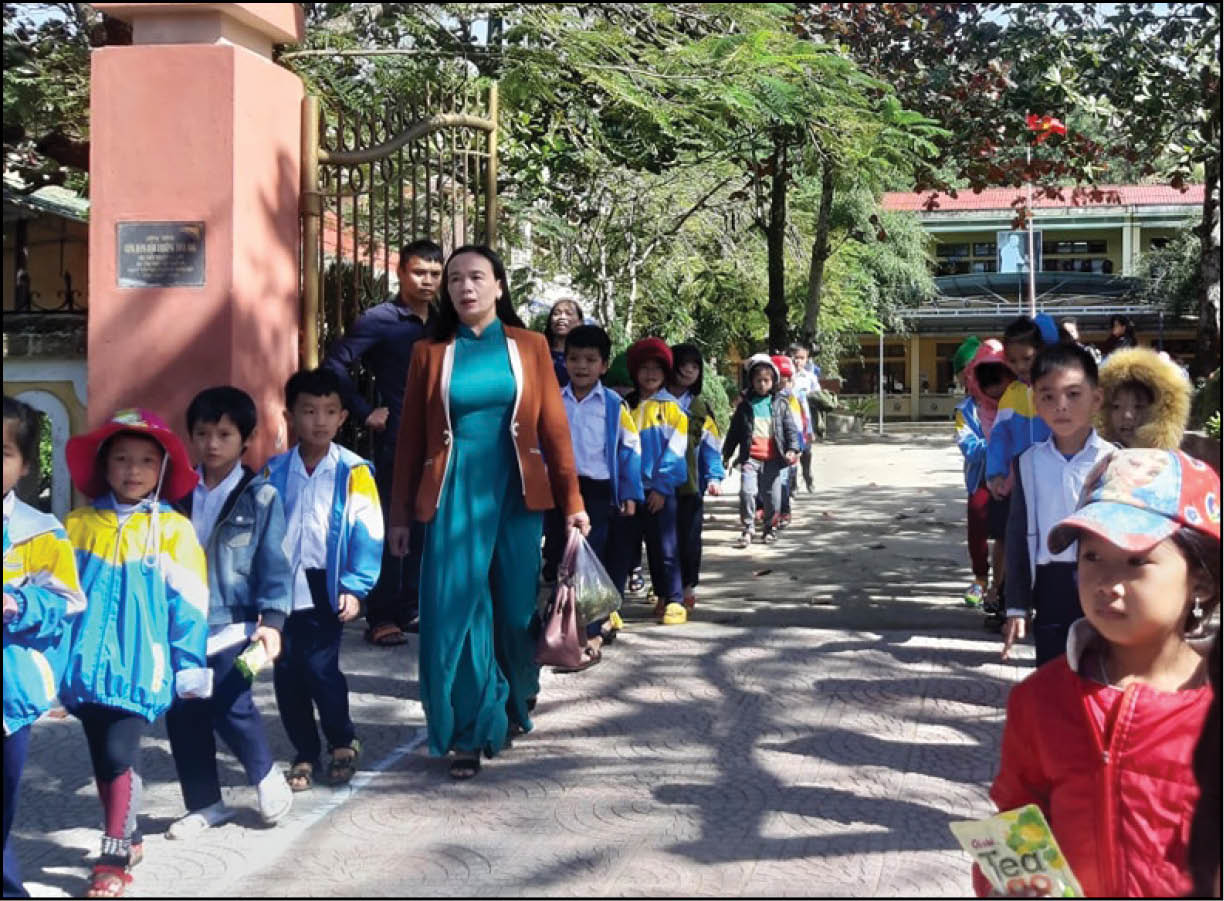 Một mô hình hai lợi ích