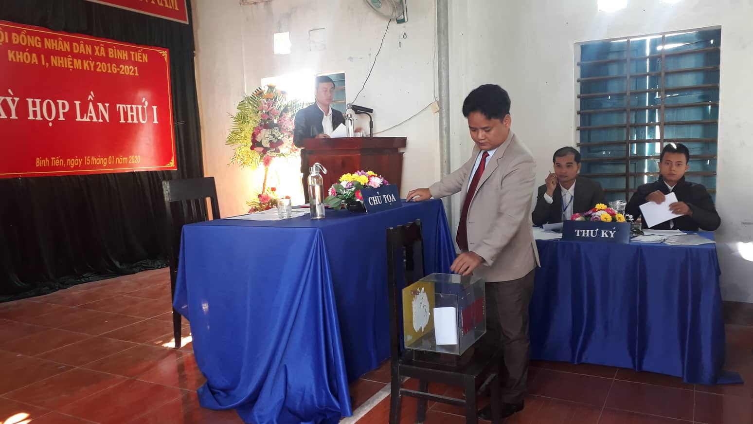 HĐND xã Bình Tiến tổ chức kỳ họp lần thứ nhất
