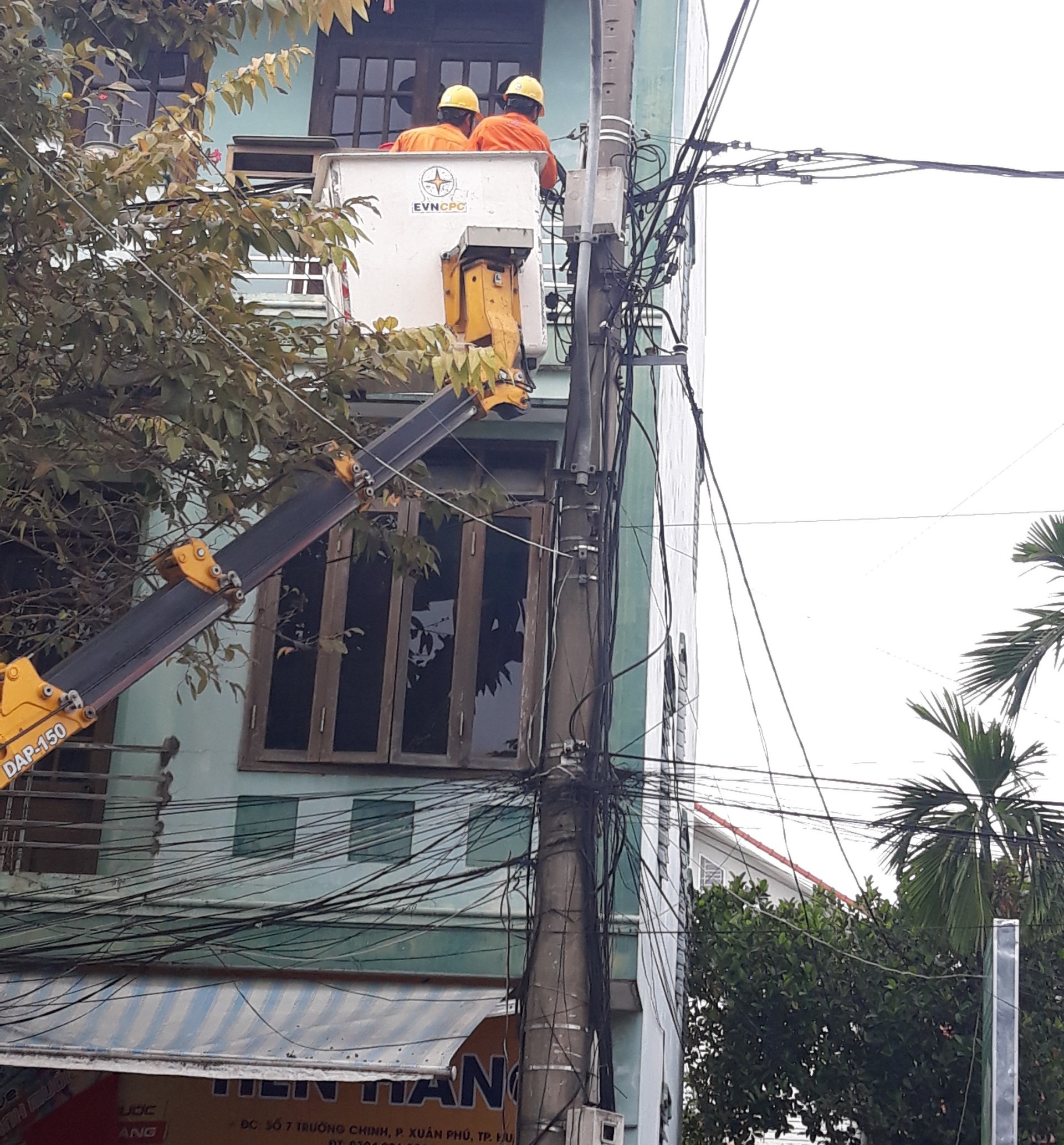 Chống quá tải lưới điện ngày tết