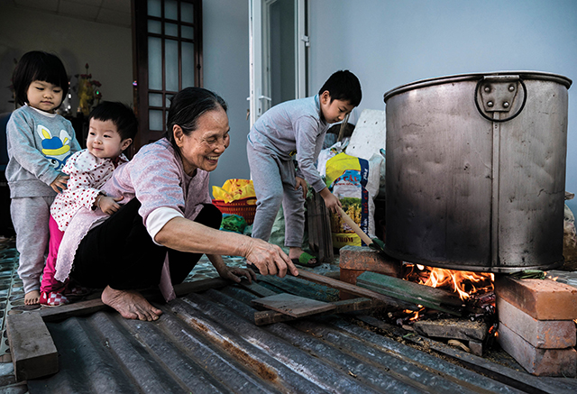 Scent of Tet