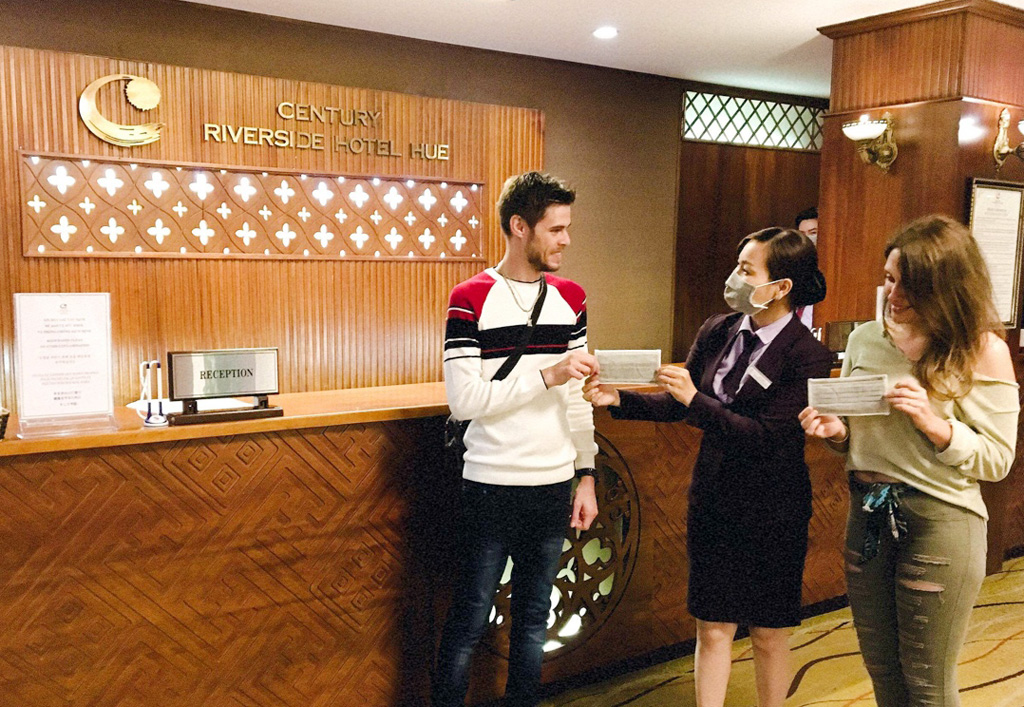 More than 30 hotels in Hue provide free face masks to visitors