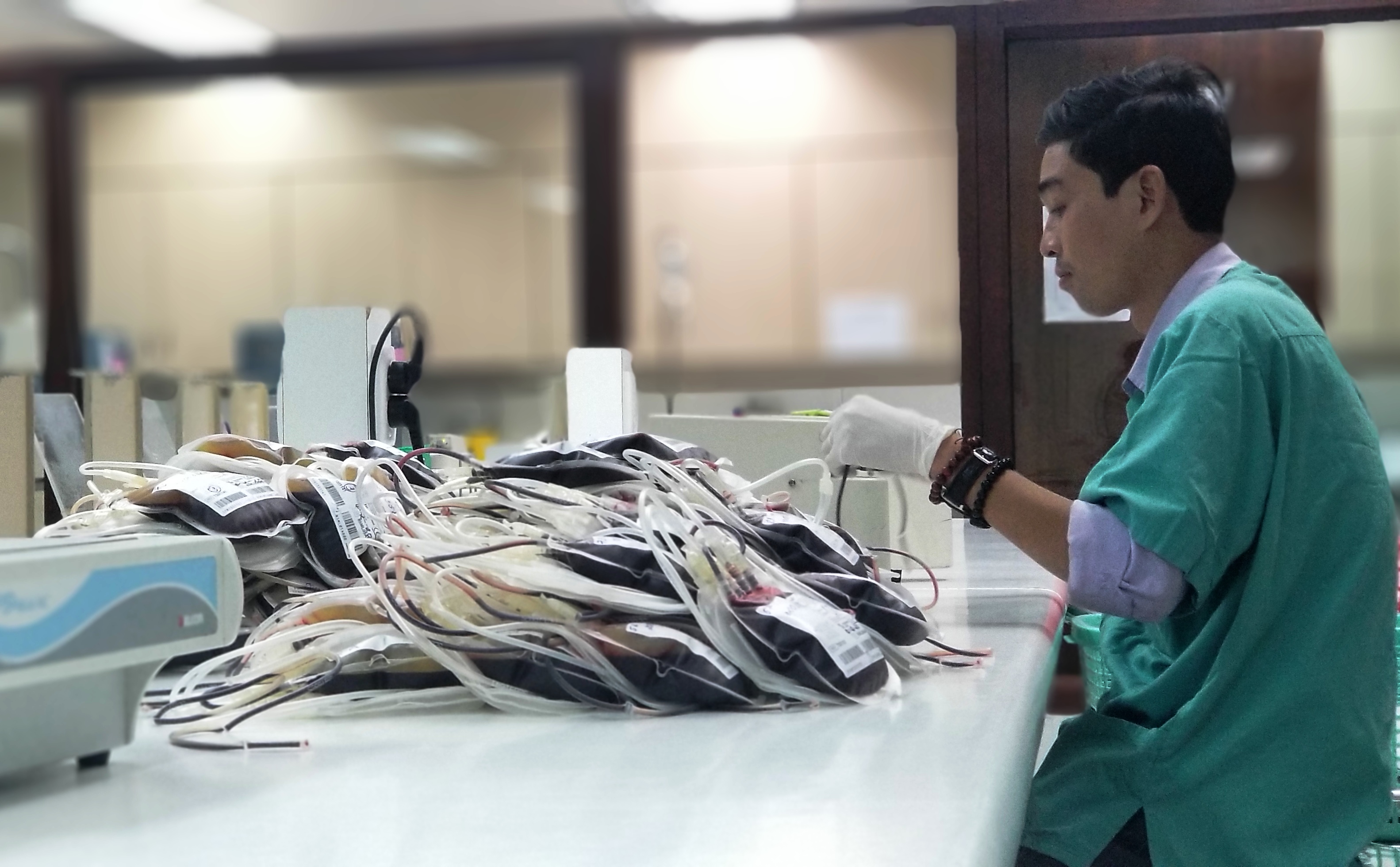 Thiếu máu trầm trọng do dịch virus corona