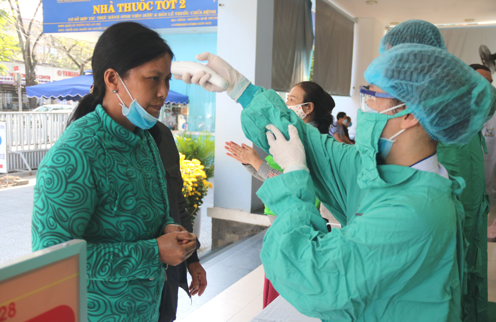 Bình tĩnh và hiểu đúng cách phòng dịch virus corona