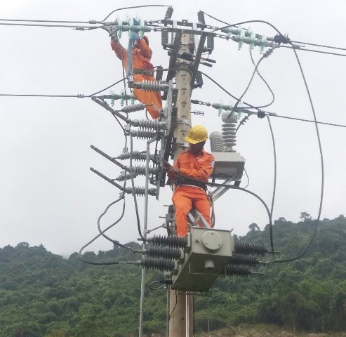 Chủ động cung cấp điện an toàn và ổn định tại các khu kinh tế, công nghiệp tỉnh