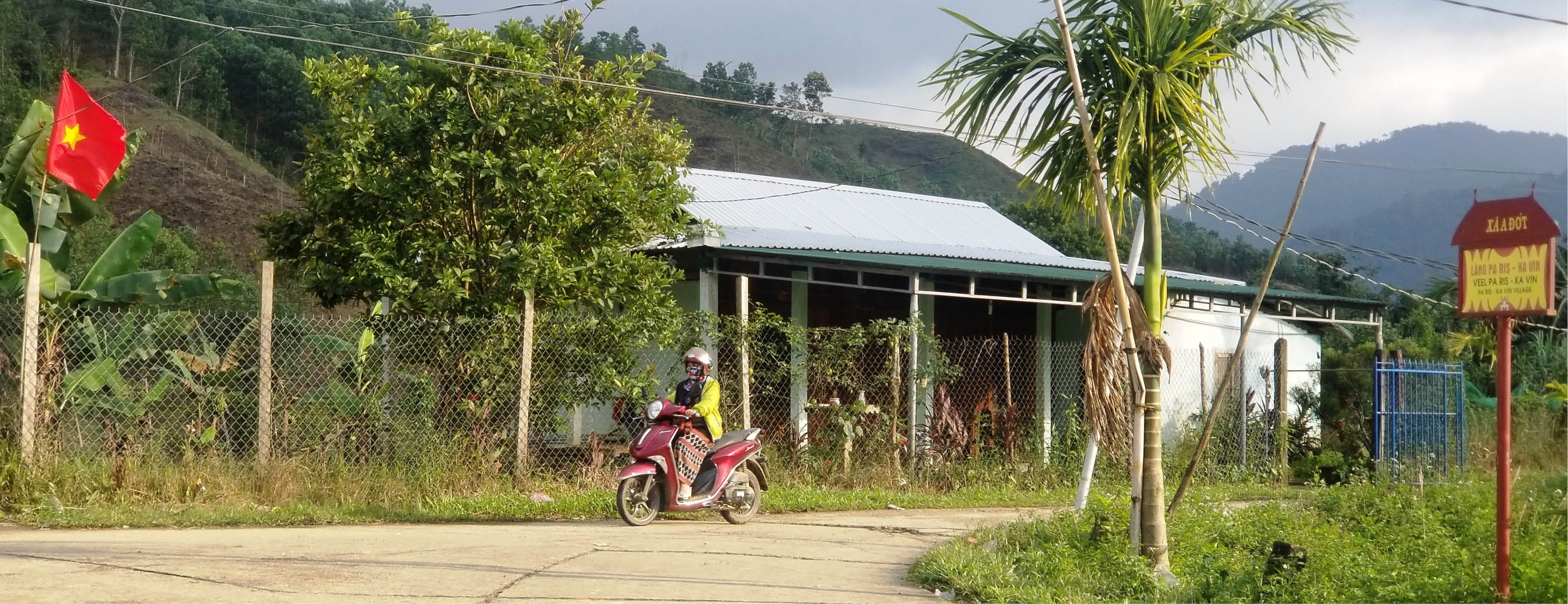 Lưu dấu tên làng