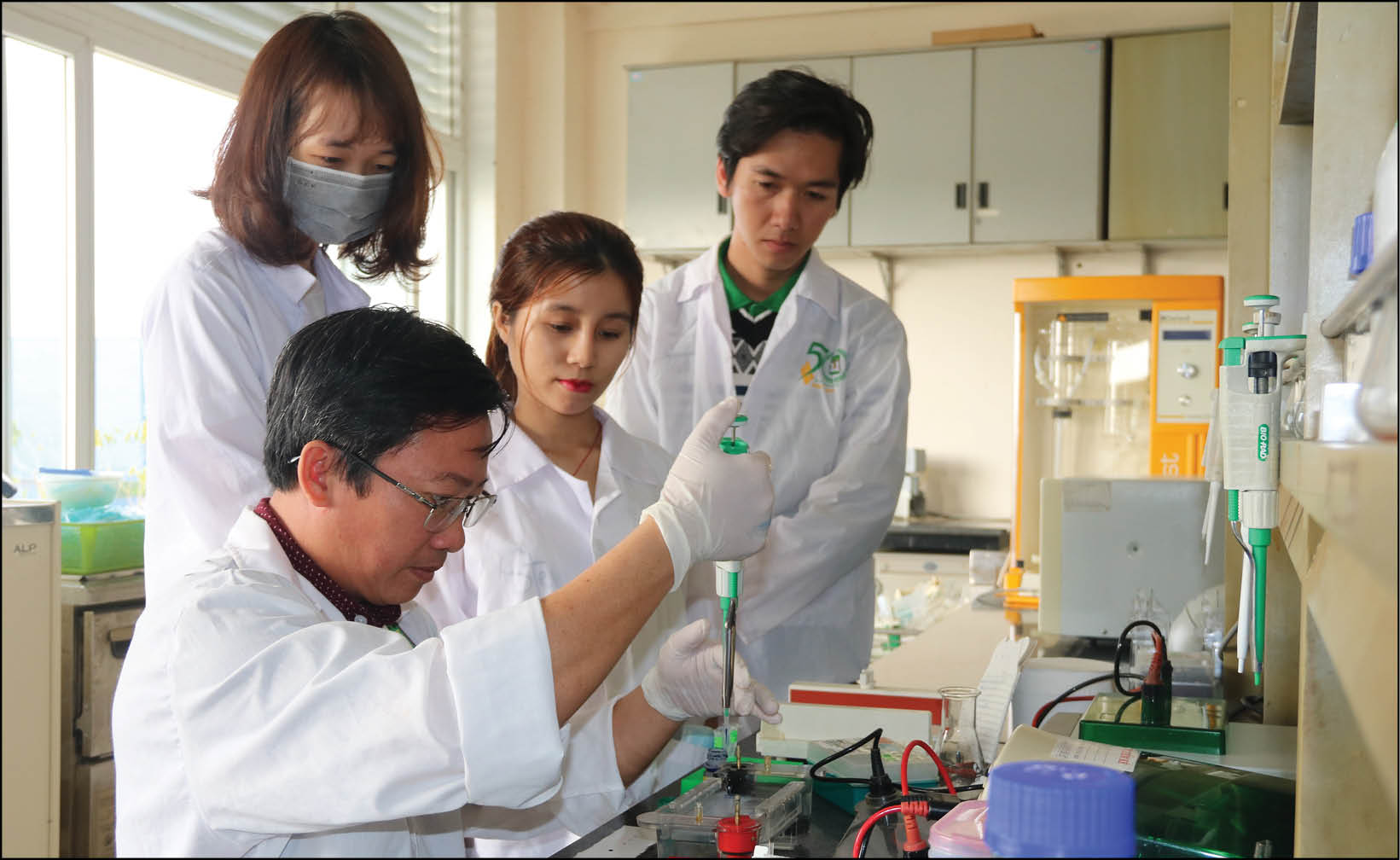 Thêm nhóm nghiên cứu mạnh, thêm thành tựu quốc tế