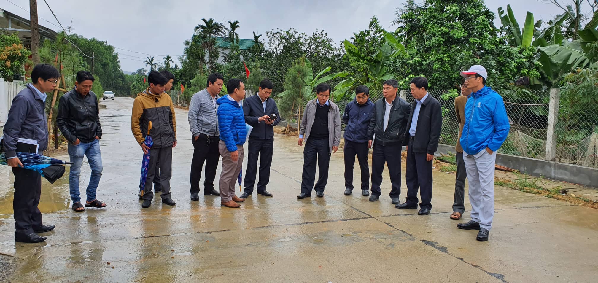 Công trình nâng cấp, mở rộng đường vào Lăng Gia Long 
Được bảo hành mãi mãi