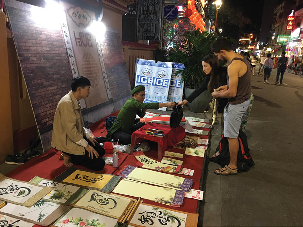 Hue will no longer be famous as a city going to bed early