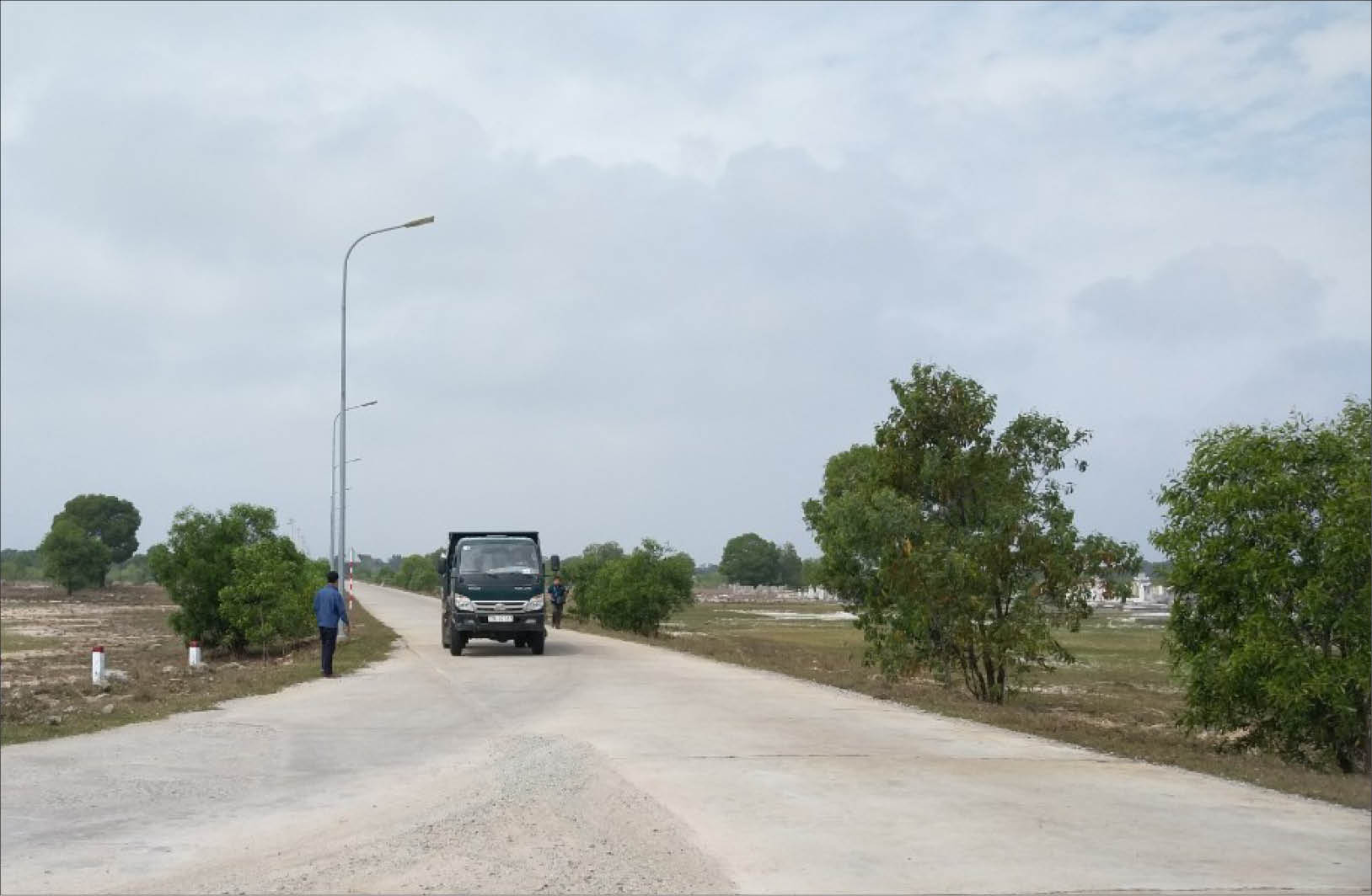 Hiu hắt khu công nghiệp Quảng Vinh