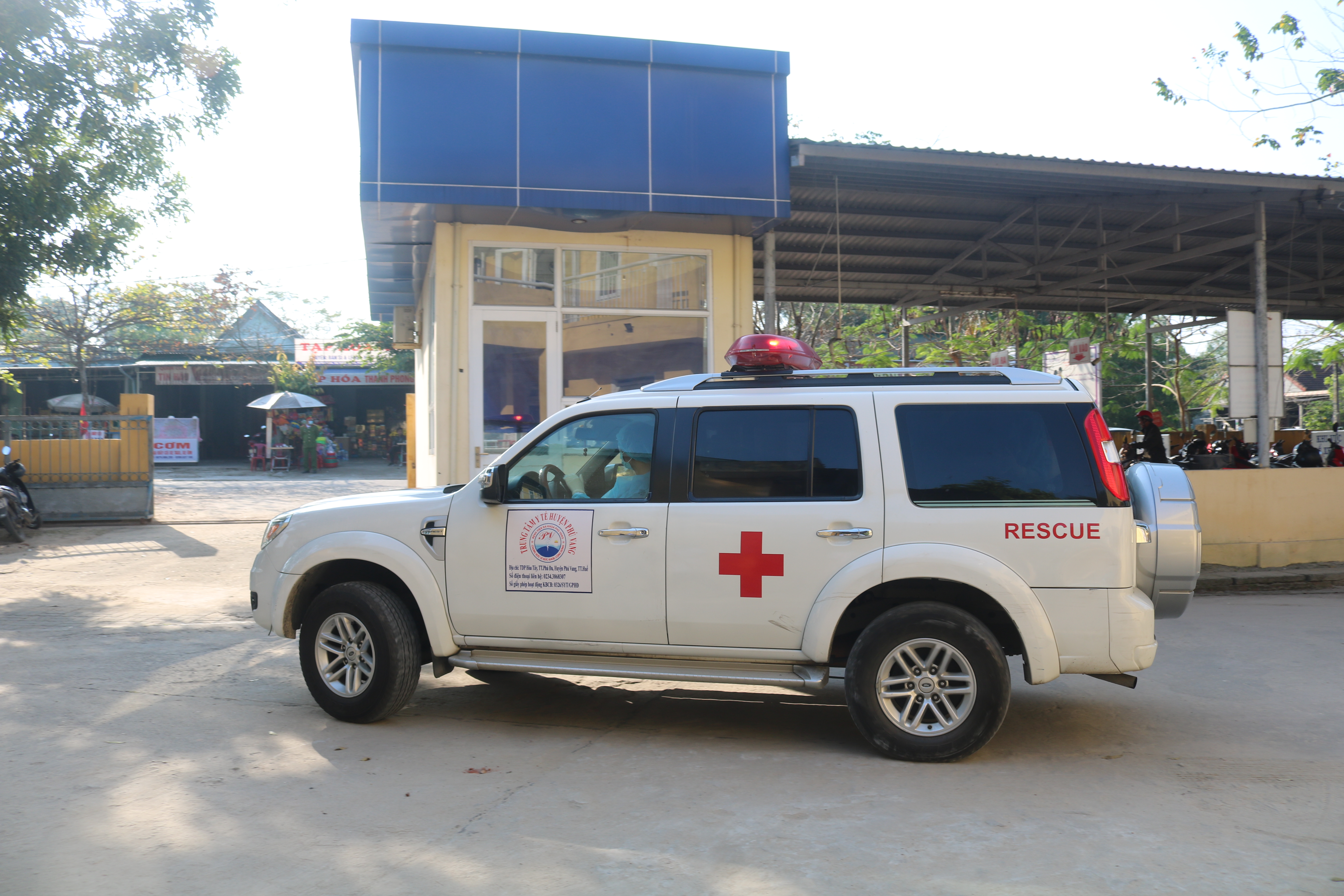 Mẫu xét nghiệm COVID-19 của nữ sinh cho kết quả âm tính