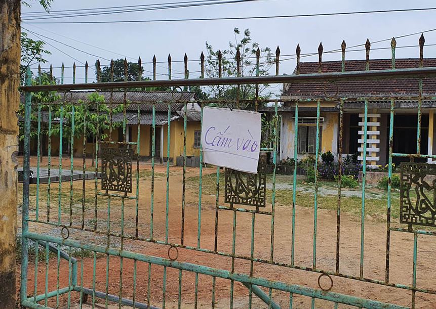 Đề nghị mở cửa trở lại Trường tiểu học Đo Đo