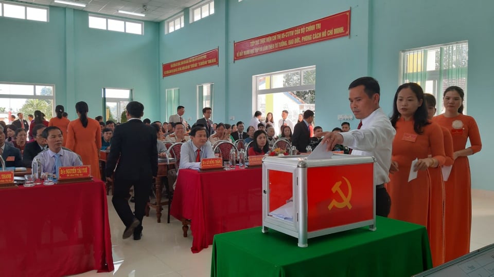 Phấn đấu thu nhập bình quân đầu người đến năm 2025 đạt 60 triệu đồng năm