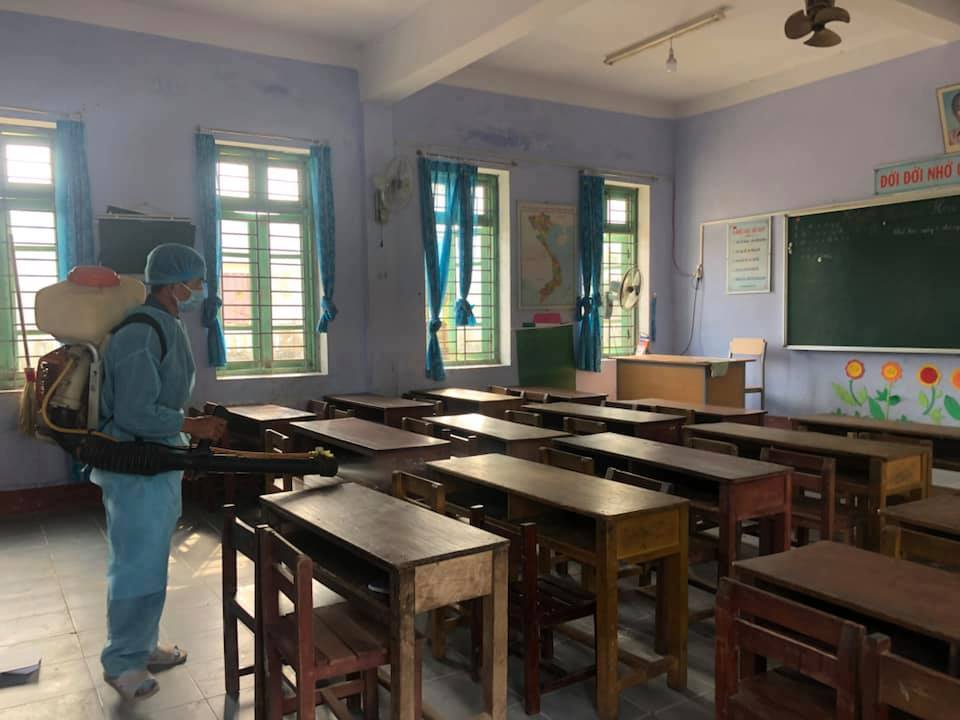 Học sinh THPT, học viên giáo dục thường xuyên đi học trở lại từ ngày 2 3