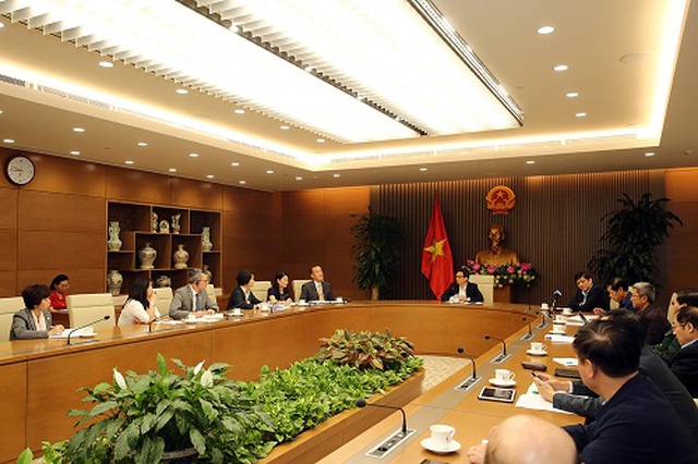 Tổ chức cách ly kiểu vành đai giúp Việt Nam khống chế Covid-19