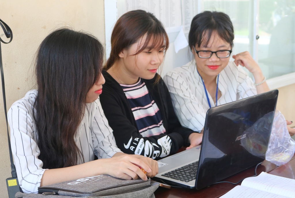 Cần rà soát lại nội dung học trực tuyến