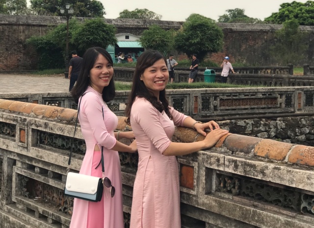 Dịp 8 3, miễn vé khi phụ nữ mặc áo dài tham quan di tích