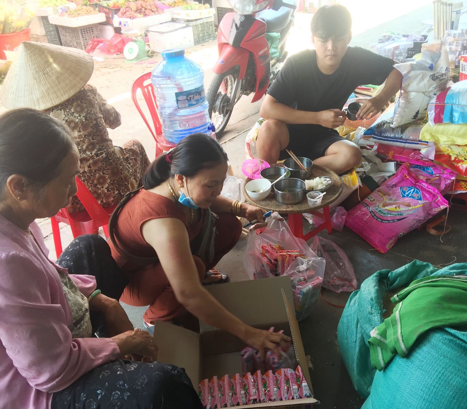 Kiên quyết xử lý nếu các hộ kinh doanh nâng giá bất thường