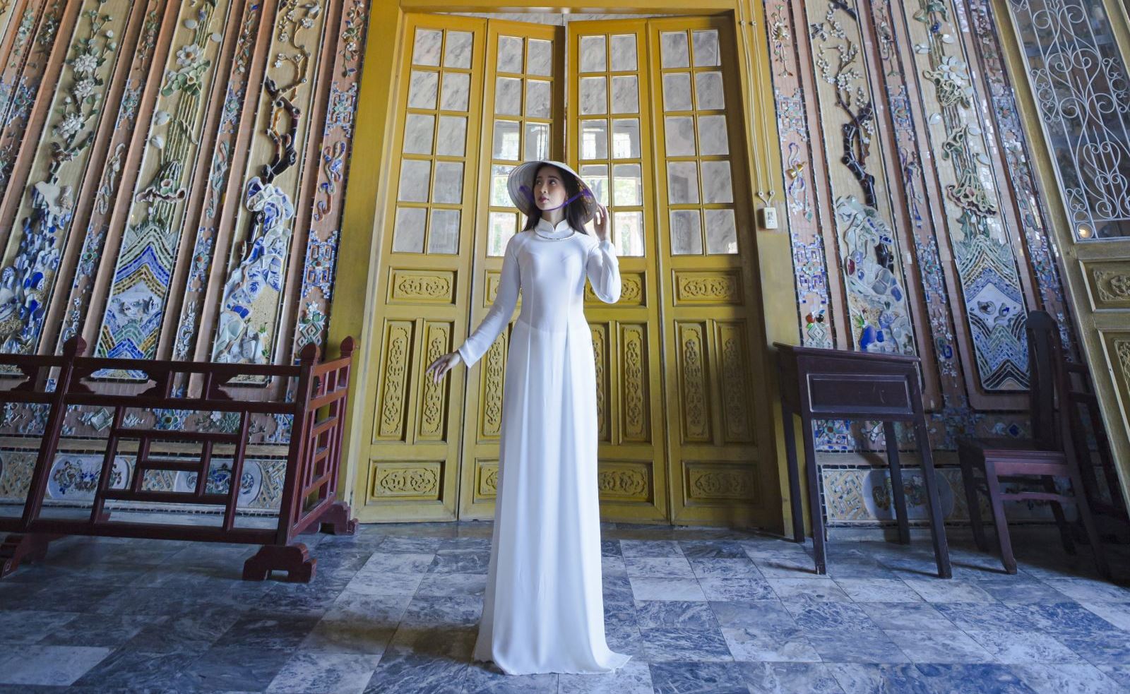 Free tickets for women wearing ao dai to visit Hue monuments on March 8