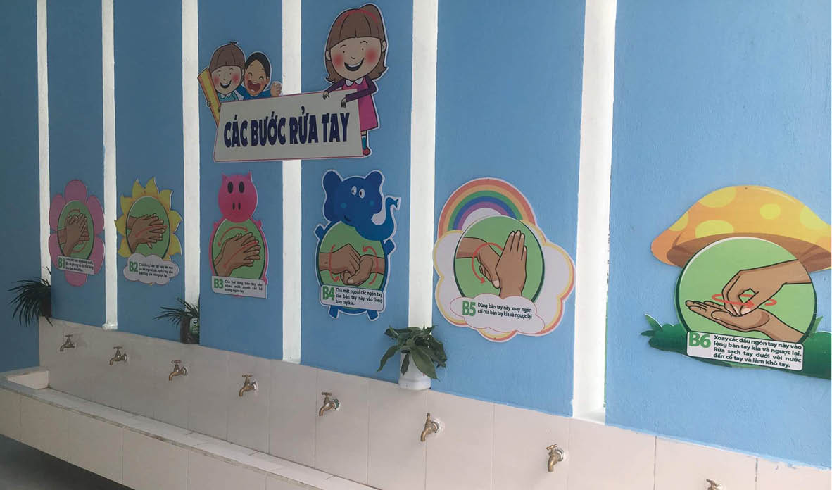 Xây nhà vệ sinh trường học là nhu cầu thiết yếu