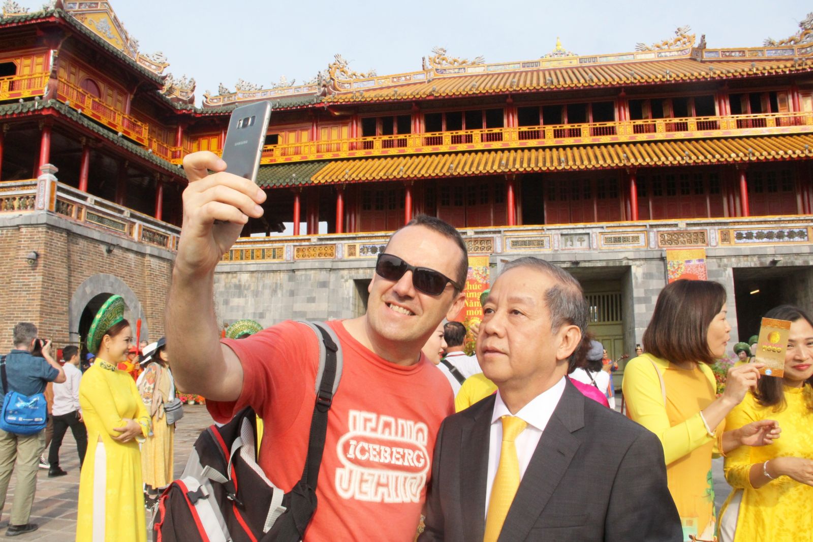 Chairman of the Provincial People s Committee Phan Ngoc Tho’s letter to quarantined tourists