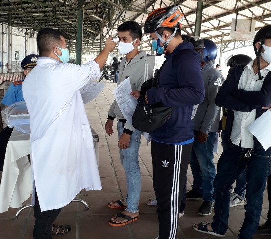 Phòng dịch bên chân đèo Hải Vân