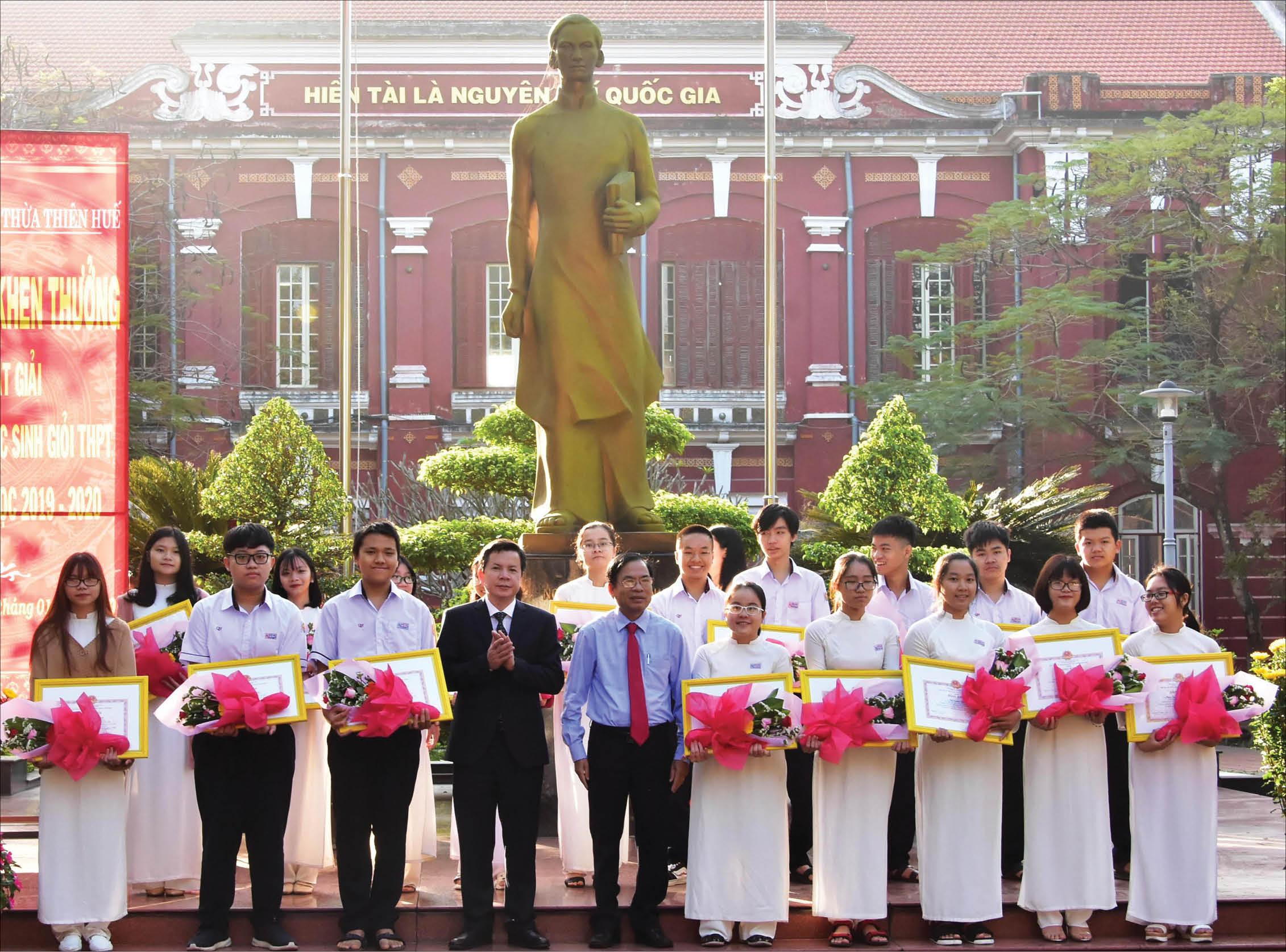 Chinh phục đỉnh cao tri thức