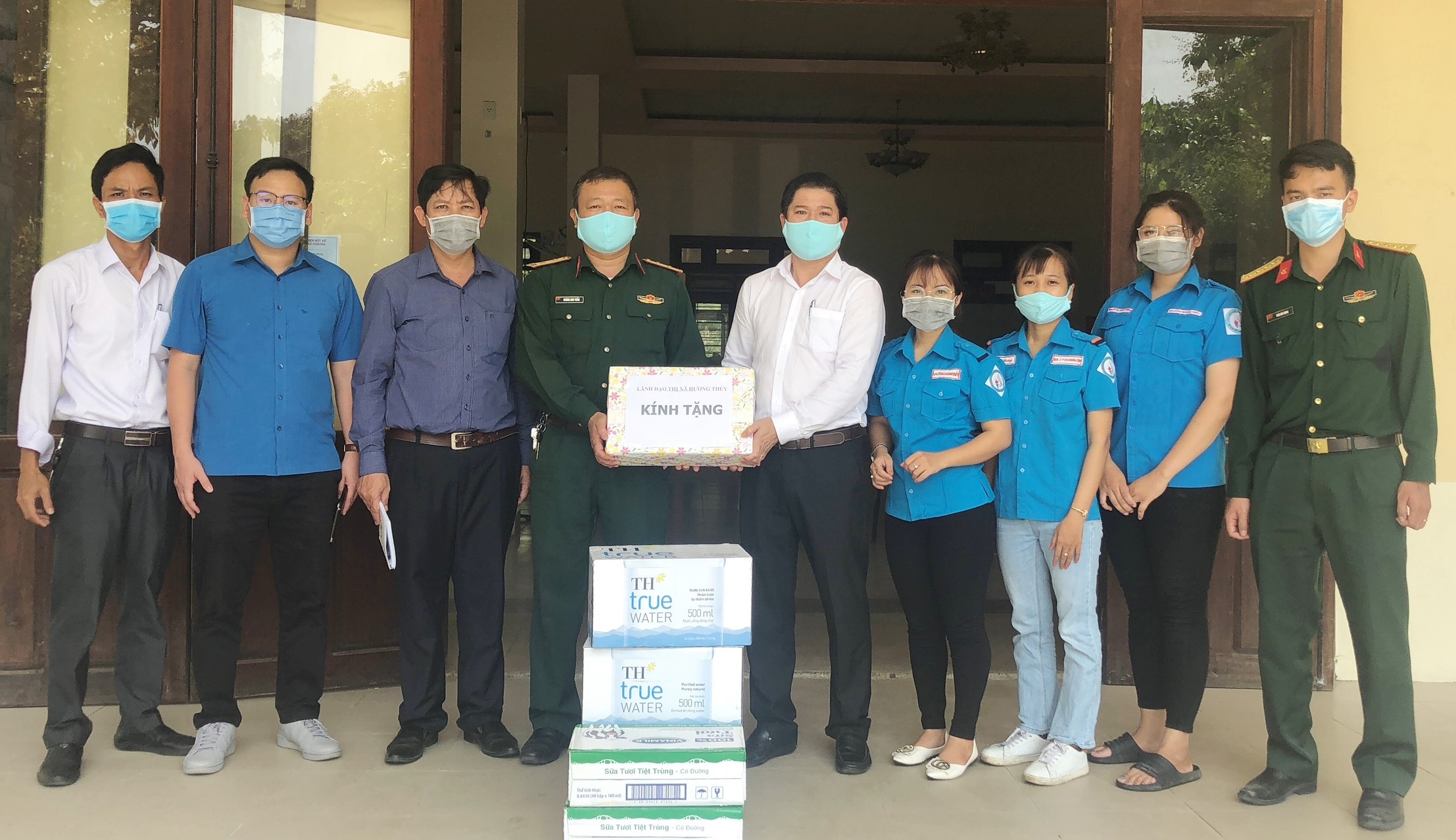 Nhiều hoạt động chia sẻ, khích lệ lực lượng “trực chiến”