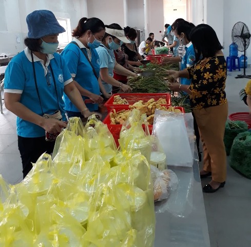 Thành phố Huế triển khai nhiều hoạt động hỗ trợ người dân phòng dịch COVID-19