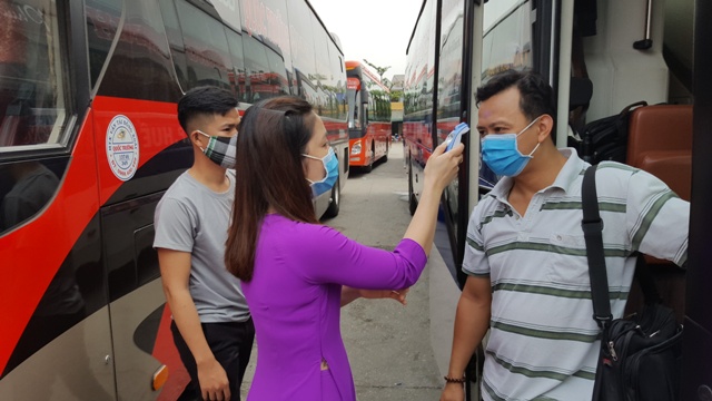 Tạm ngưng hoạt động xe buýt và giảm các tuyến xe khách