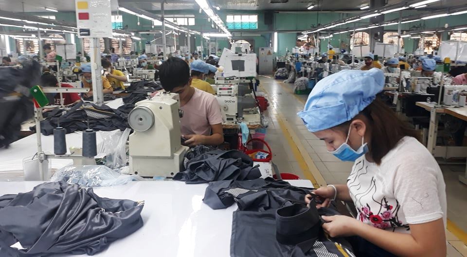Tạm dừng đóng quỹ hưu trí và tử tuất đối với doanh nghiệp khó khăn vì COVID-19