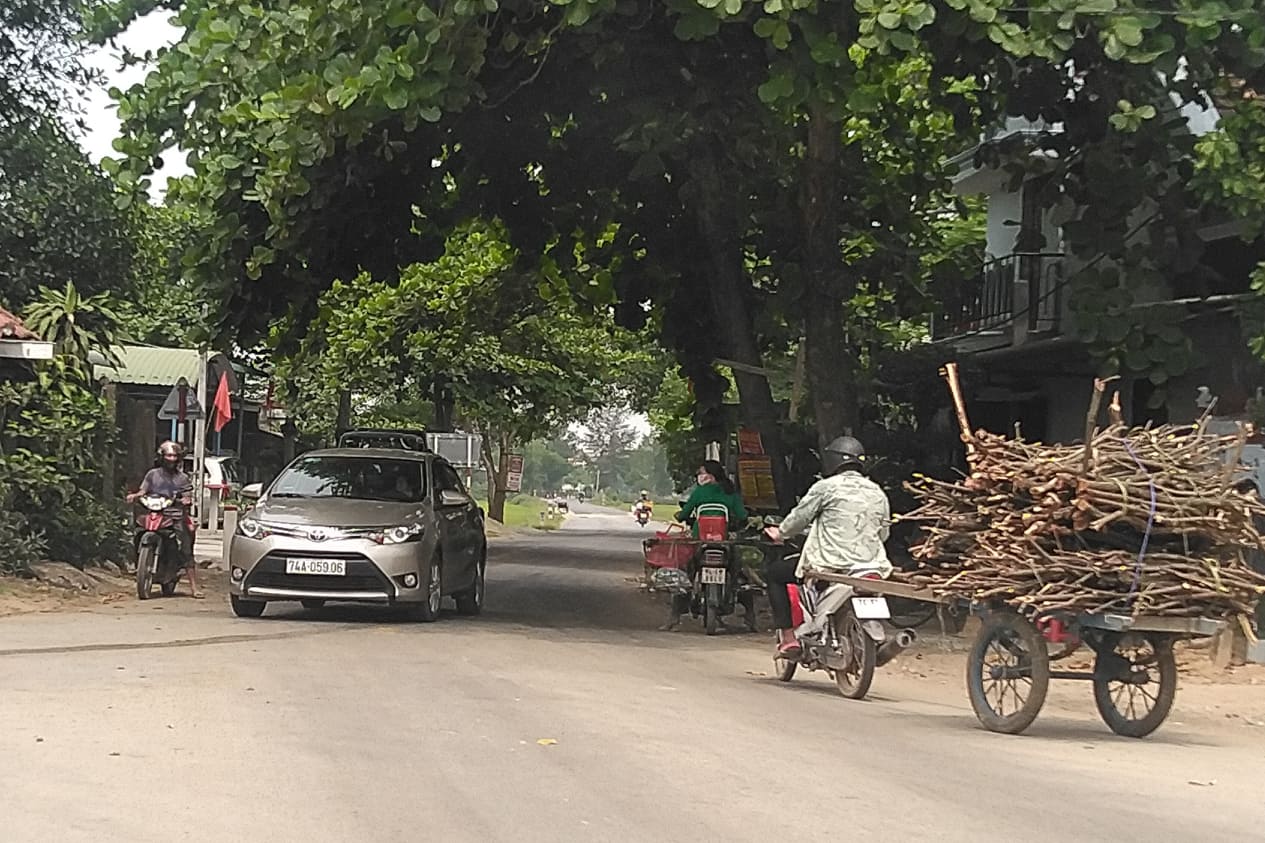 Cần đặt trạm kiểm soát y tế tại xã Điền Hương