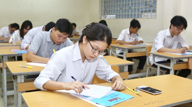 Đề tham khảo THPT quốc gia 2020 Lượng kiến thức lớp 12 giảm