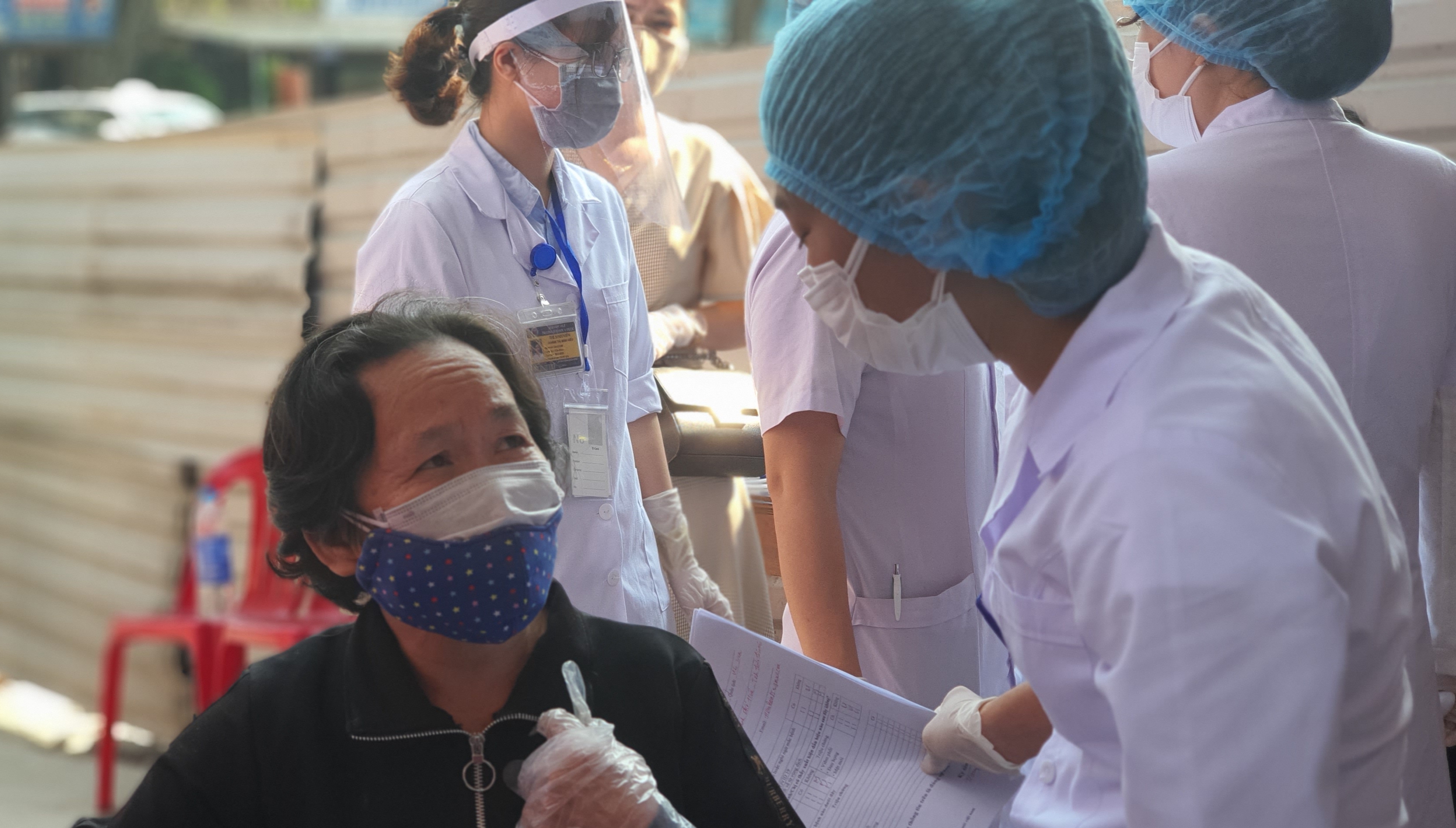 Kích hoạt hệ thống khai báo y tế tại huecity vn