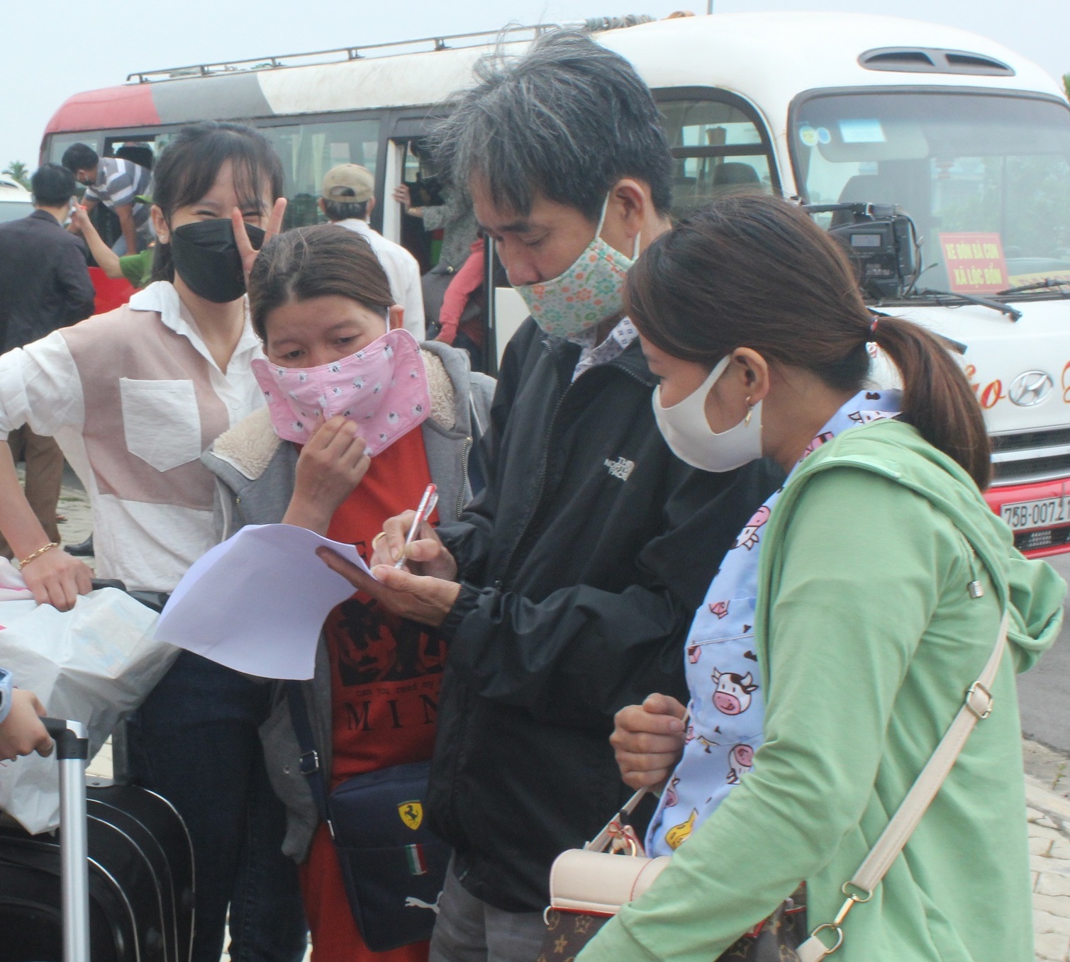 Thêm 408 công dân hoàn thành cách ly