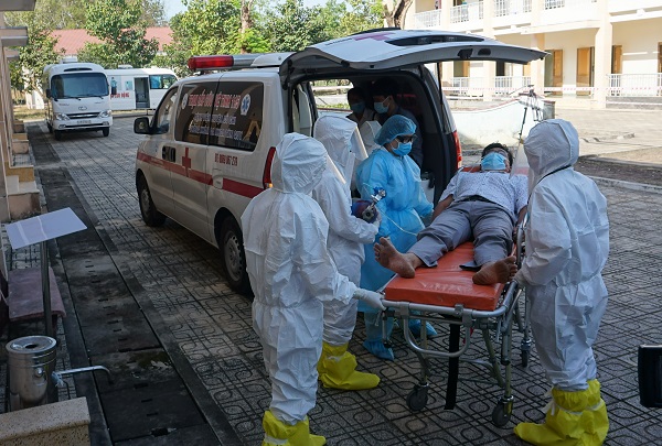 TP Hồ Chí Minh chỉ còn 5 ca mắc COVID-19, phi công người Anh đã có kết quả âm tính