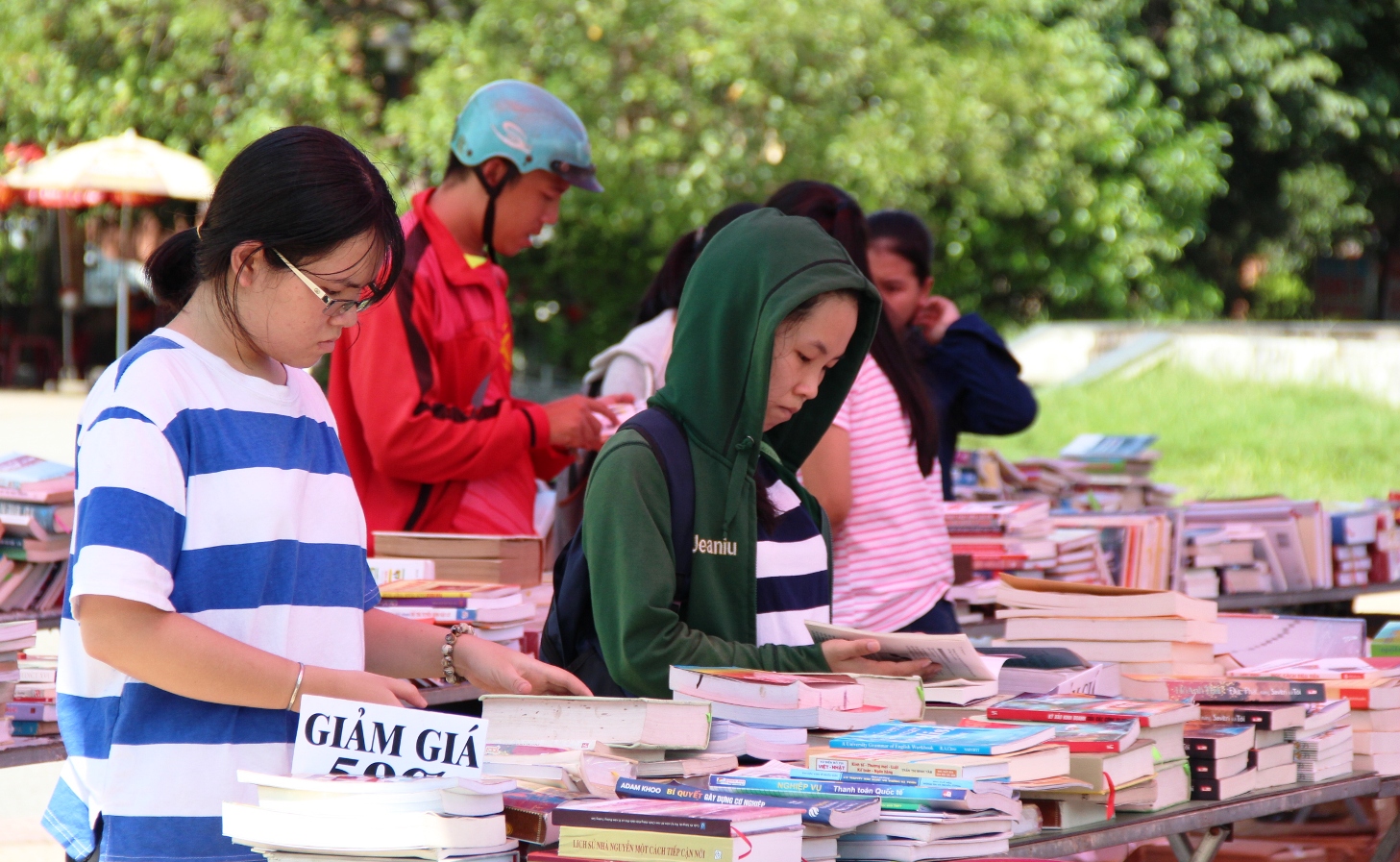 Hội sách trực tuyến giữa mùa dịch