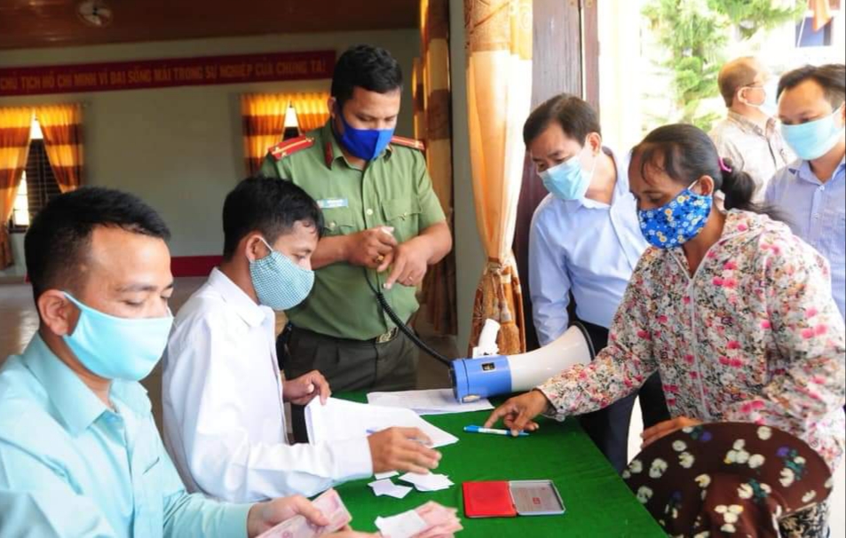 Thừa Thiên Huế hoàn thành hơn 95 việc chi trả cho 4 nhóm đối tượng yếu thế