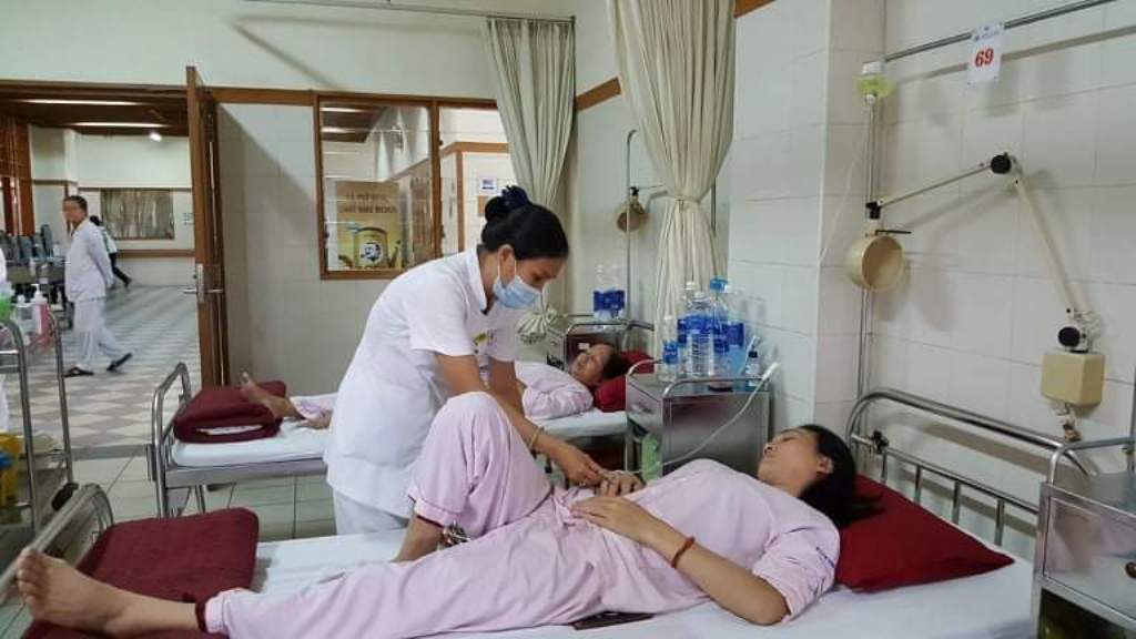 Phát động phong trào thi đua trong toàn thể đội ngũ điều dưỡng, kỹ thuật viên