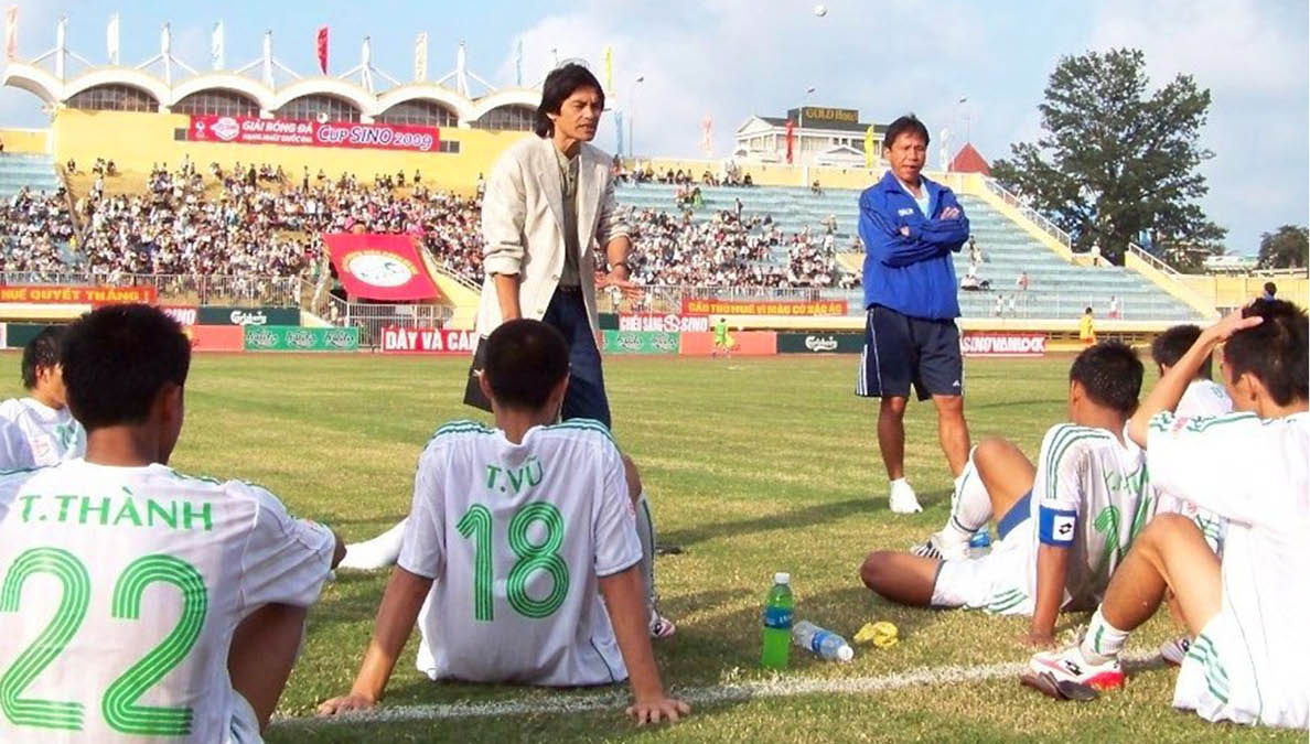 Tạm biệt “phù thủy” Đoàn Phùng