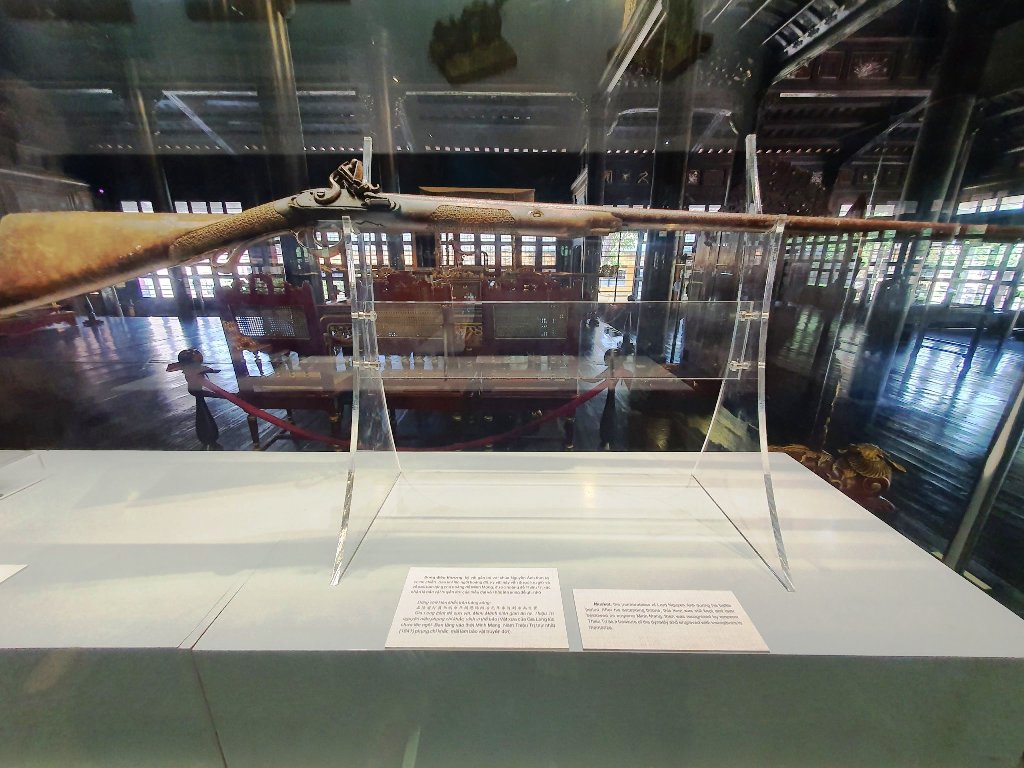 Ngắm tư liệu, hiện vật của hoàng đế Gia Long