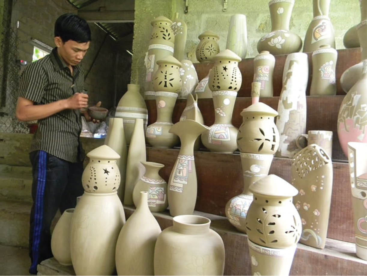 Khuyến học đi cùng khuyến nghề