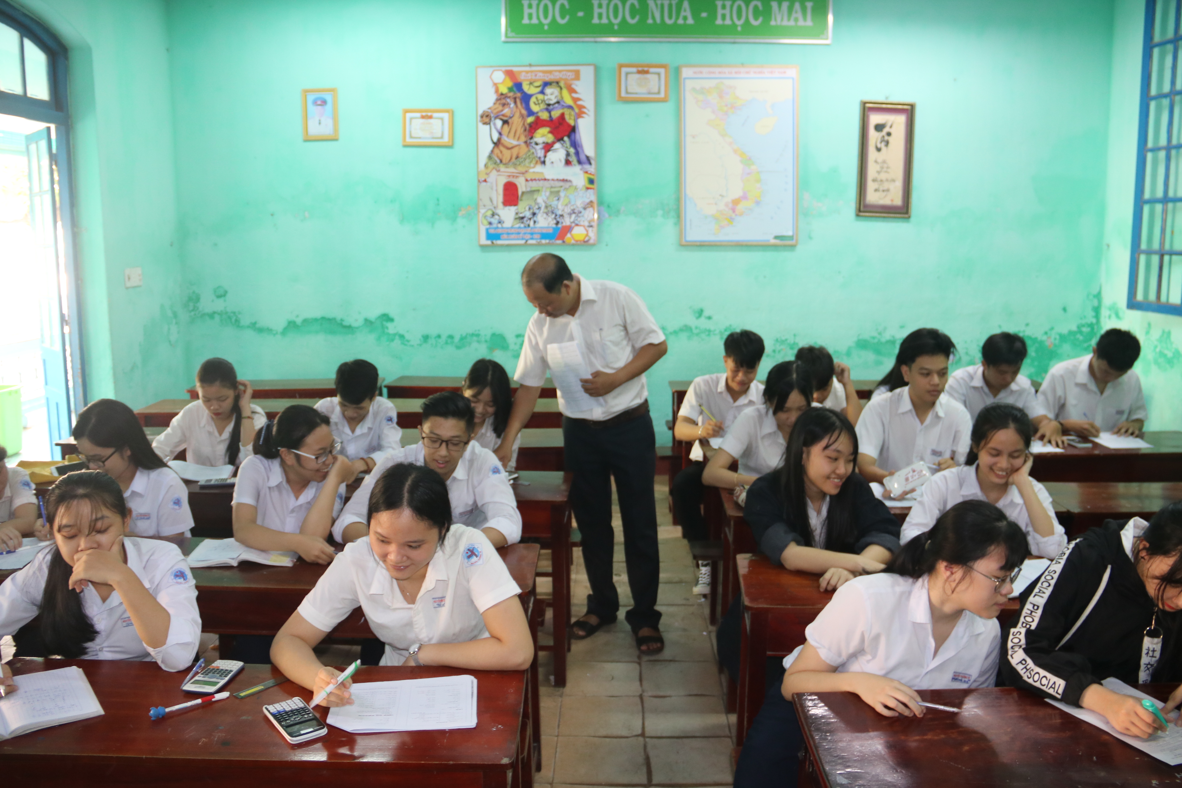 Trên 4 160 chỉ tiêu vào lớp 10 ở TP Huế