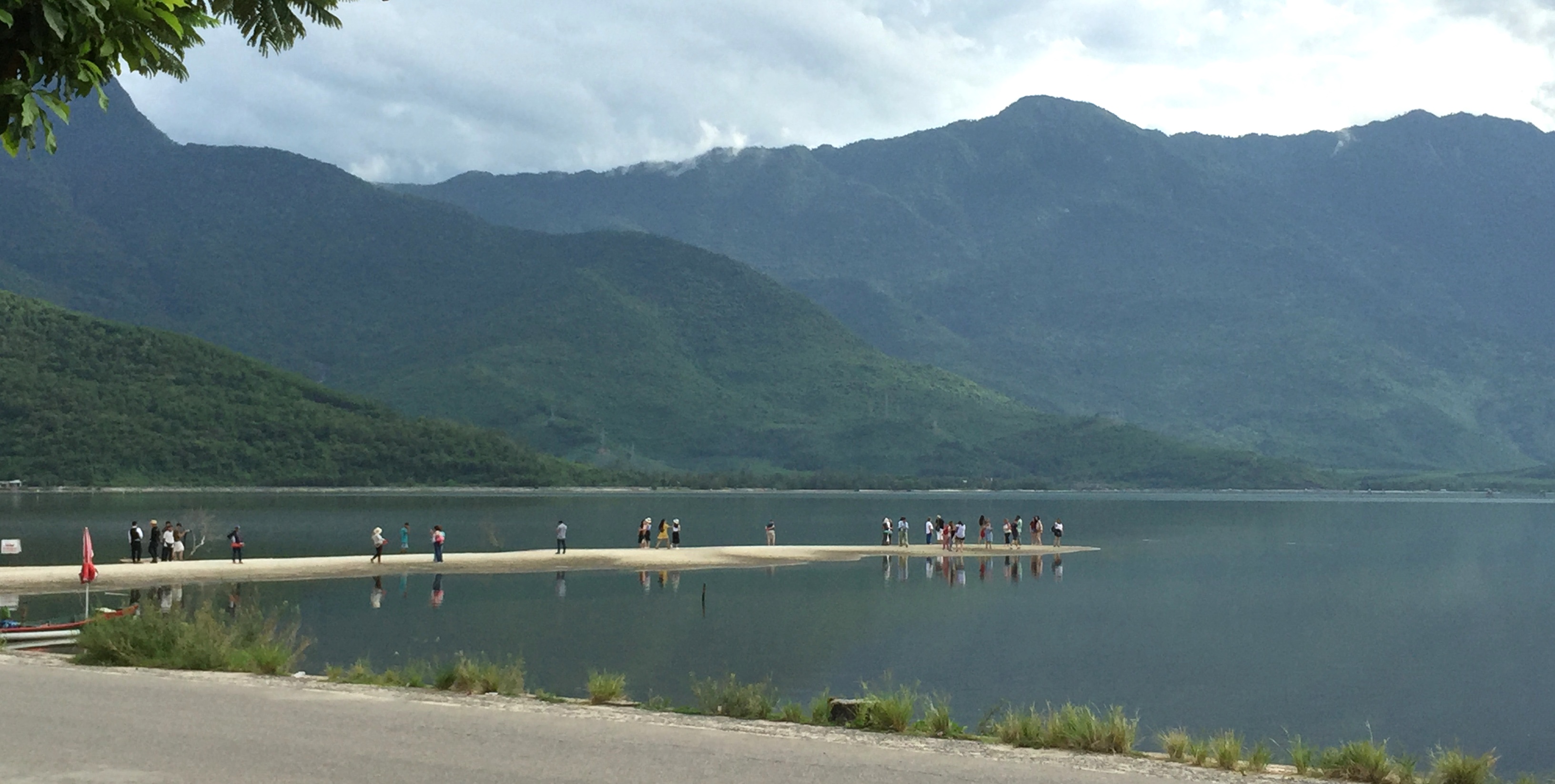 Connecting travel to Hue - a safe and hospitable destination