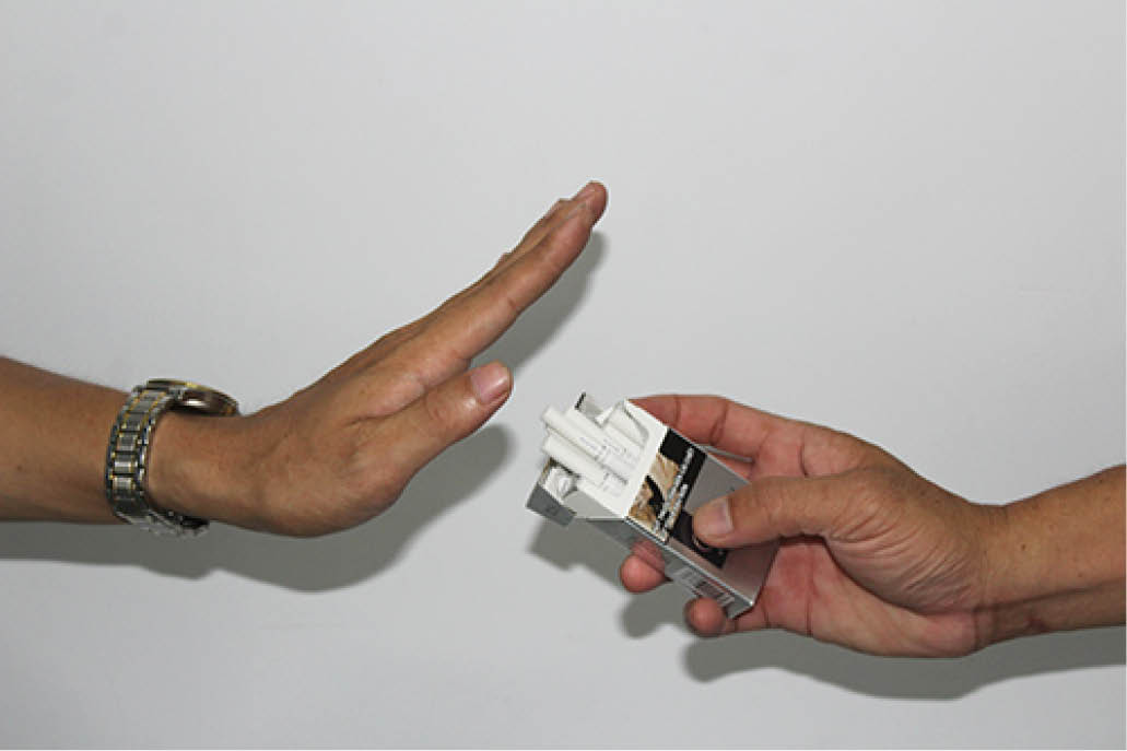 Bỏ thuốc lá, bắt đầu từ việc cắt giảm mỗi ngày